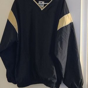Wind breaker pullover